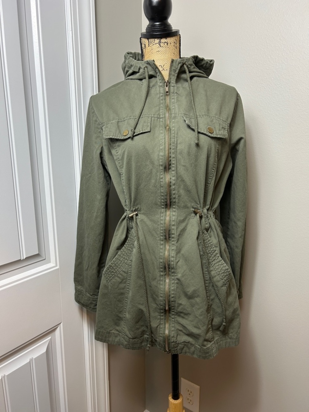Miss London olive jacket large